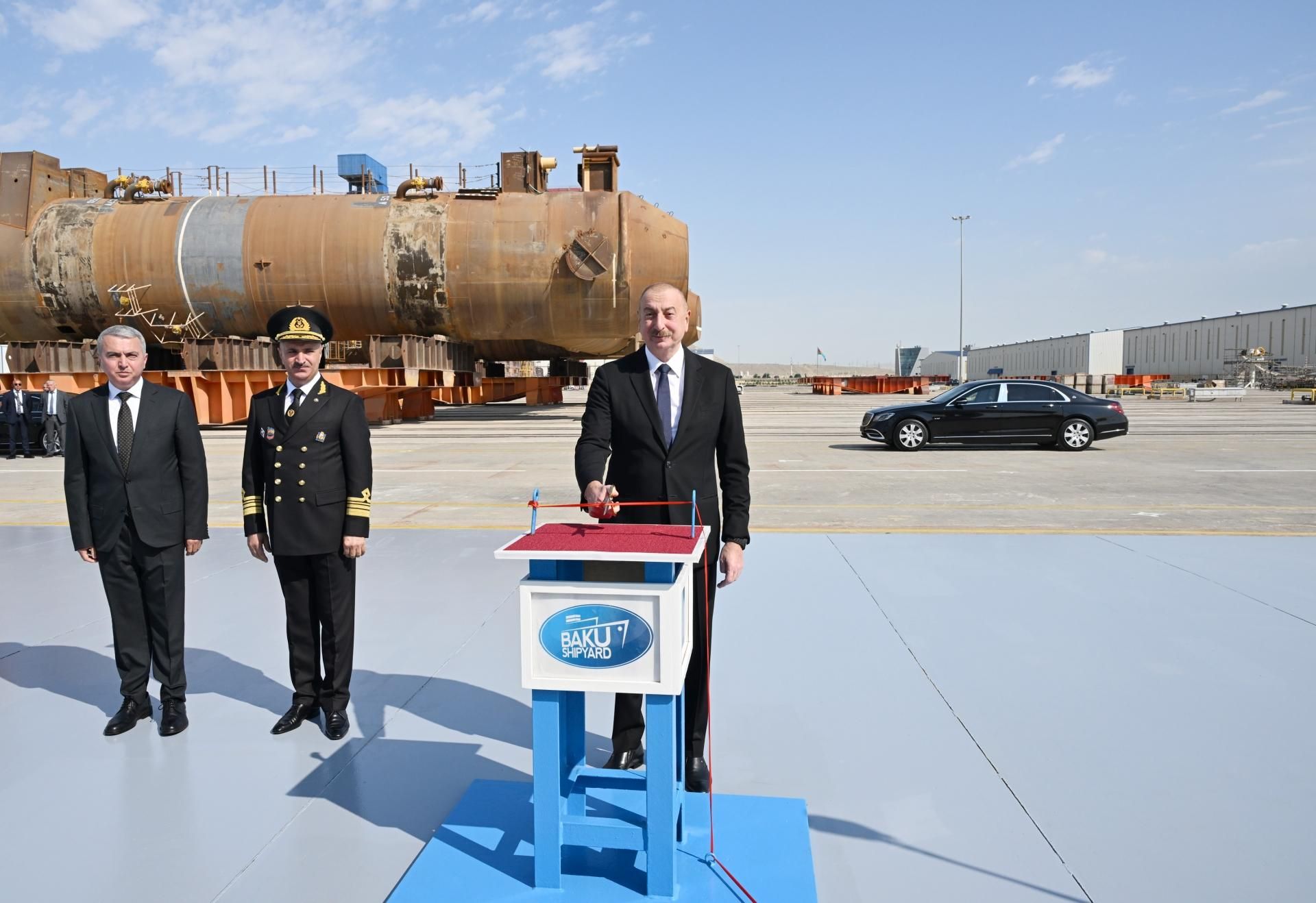 İlham Əliyev “Zəngilan” tankerinin istismara verilməsi mərasimində -  Yenilənib-FOTO