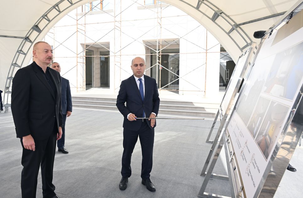 Prezident Qarabağ Universitetində görülən işlərlə tanış oldu -  Yenilənib-FOTO