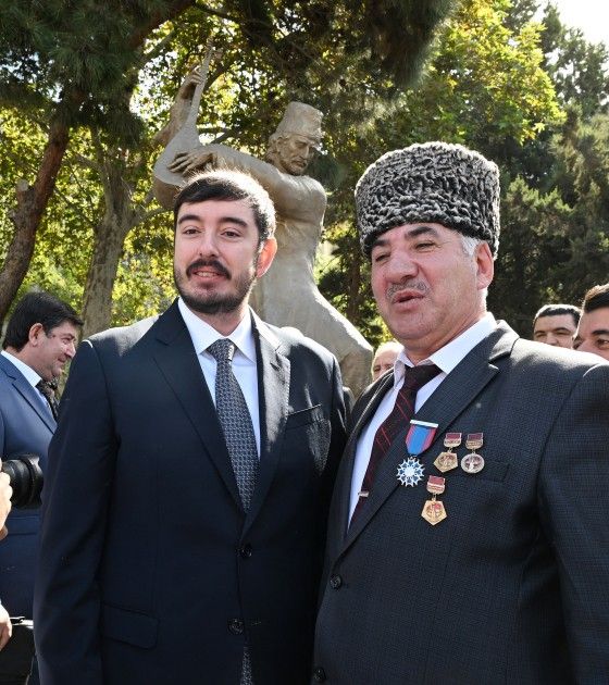 Prezident Aşıq Ələsgərin abidəsinin açılışında -  Yenilənib-FOTO