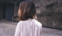 Gəncədə ata və anasından sonra nənə də 13 yaşlı qızdan imtina etdi 