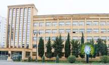 Nazirlikdə vəzifə müəmması: Bakıda imtahan verdiyi gün Gəncədə çıxış edir  - FOTO