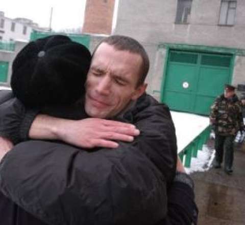 Kimlər azadlığa çıxacaq? – Amnistiya aktının tətbiq olunacağı maddələr - TAM MƏTN  