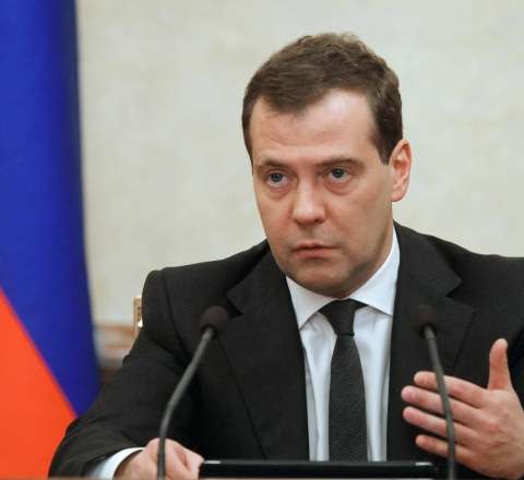 ABŞ Rusiyanı buna məcbur edir - Medvedev 