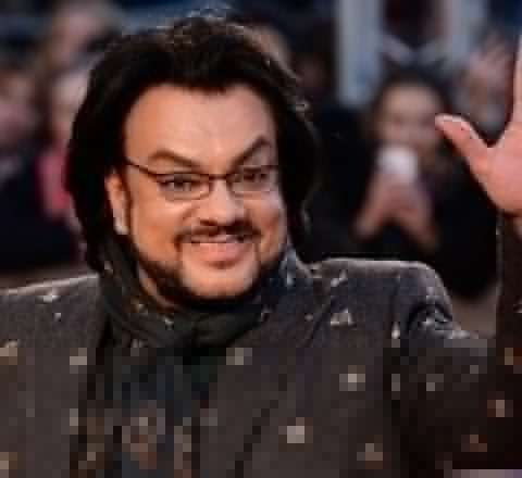 Filipp Kirkorov karyerasına fasilə verdi: Qolu amputasiya oluna bilər 