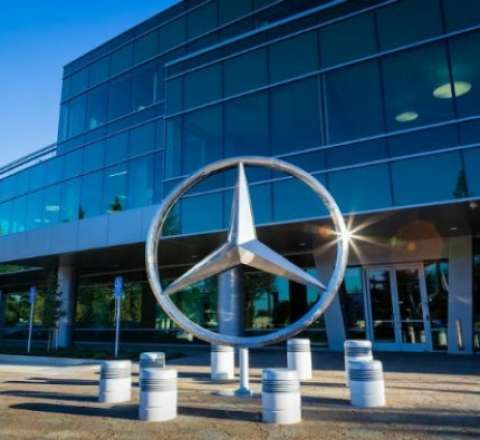 “Mercedes-Benz” elektrikli modelini sata bilmir 
