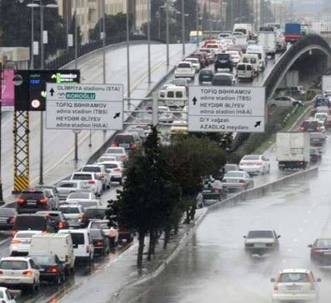 XƏBƏRDARLIQ: Güclü yağış yağacaq, subasma olacaq 