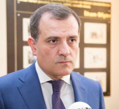 AZAL təyyarəsi ilə bağlı gözləntilərimiz... - Nazir 