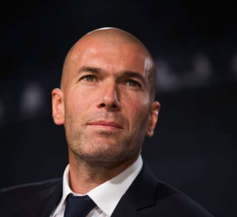 Zinəddin Zidan milliyə gəlir – 14 illik dövrün sonu 