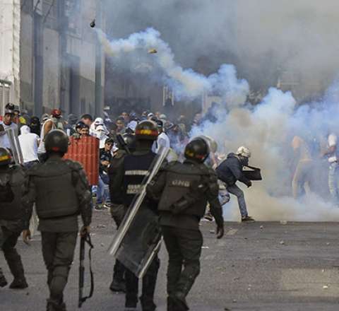 Geri sayım başladı: Daha bir ölkədə müharibənin başlaması an məsələsidir - Politoloq 