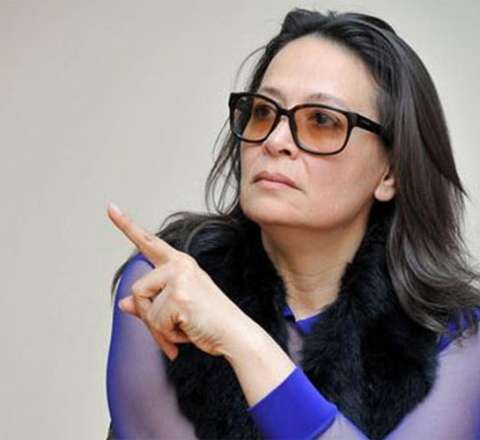 Mehriban Xanlarova indi nə işlə məşğuldur?  