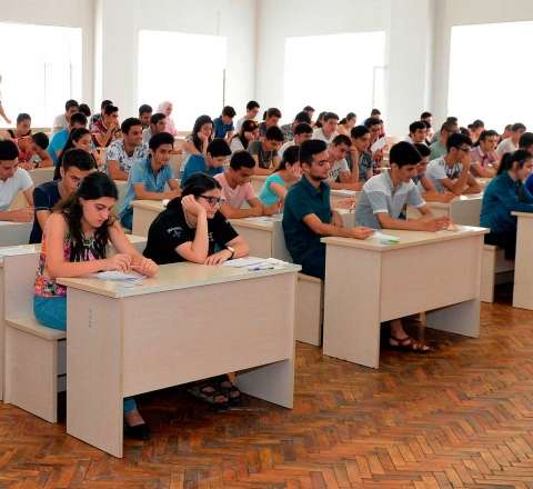 Bu universitet təhsil haqqını artırdı 