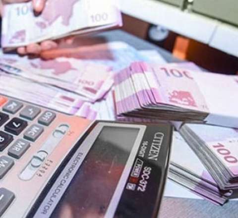 Azərbaycanda kredit faizləri də endirilir? 