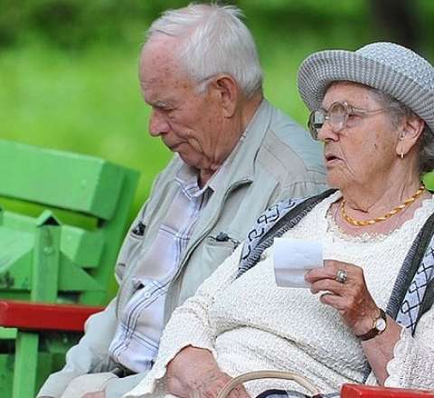 Yaşı 65-dən çox olanların NƏZƏRİNƏ 