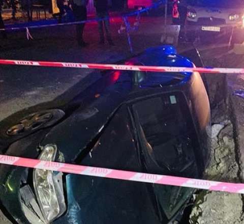 Yevlaxda avtomobil aşdı: 7 nəfər yaralandı 