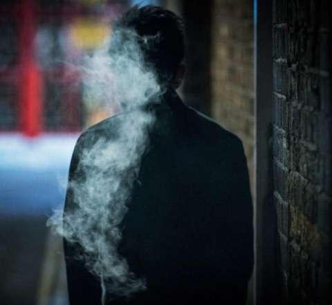 Gəzinti zamanı siqaret çəkməyin ölümcül təhlükəsi 