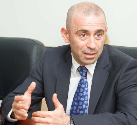 Vahid Mustafayev medalla təltif olundu 