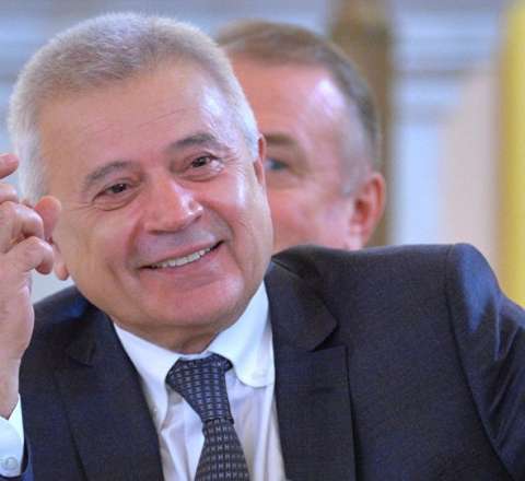 Vahid Ələkbərov Rusiyanın ən varlı üçüncü adamı oldu 