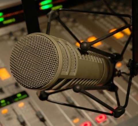 Azərbaycanda yeni radio fəaliyyətə başladı 