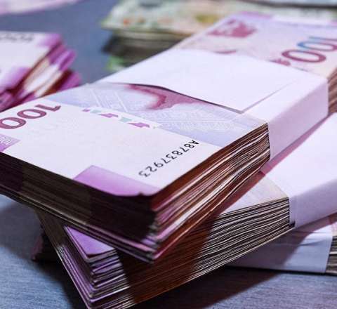 Prezident təsdiq etdi: Kimlərin maaşı artacaq? 