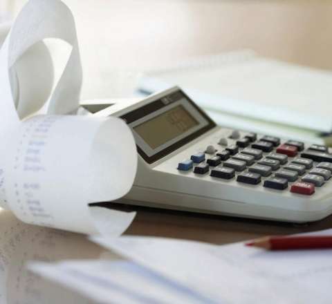 Restoranlarda ƏDV “oyunu” – Müştəri ödəyir, dövlət görmür 