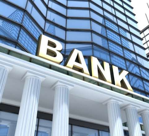 İranın ən böyük banklarından biri müflis oldu