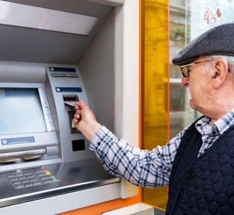 Pensiyalar bağlı vacib xəbər 