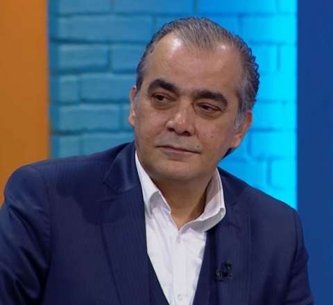 20 Yanvarda Moskvaya qaçan nazir öz müavininə zəng edib deyir ki... 