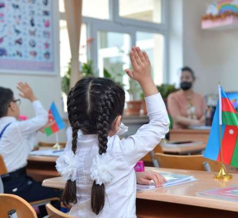 Kişi müəllimlərin sayı açıqlandı 