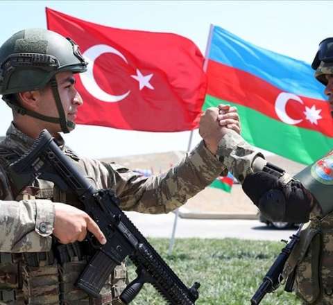 “Azərbaycan və Türkiyə ordusu faktiki ortaqdır” – Rusiyalı deputatdan kinayəli açıqlama 