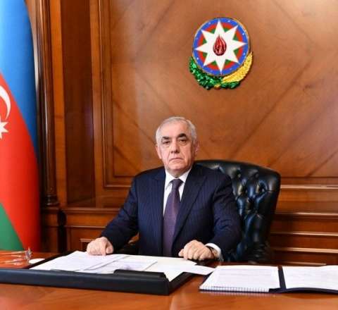 Baş nazir sərhədlərin açılmaması barədə qərar İMZALADI