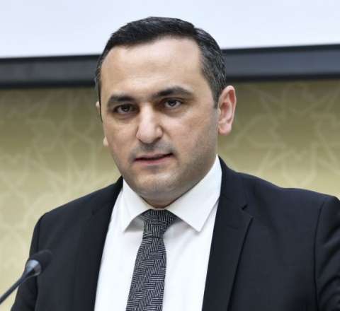 Ramin Bayramlı sədr seçildi  