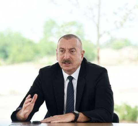 İlham Əliyevdən ukraynalılara: Heç vaxt işğalla barışmayın! 