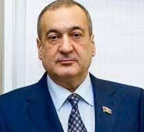Eldar Quliyev həm deputatdır, həm rektor...- Bu necə olur? 
