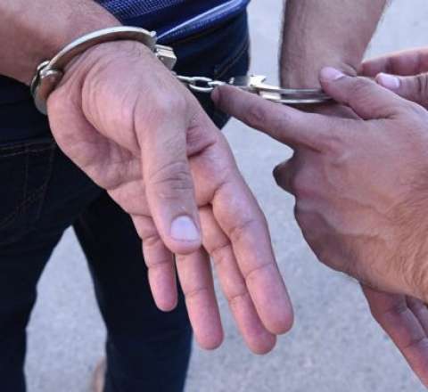 Narkotikin təsiri altında maşın idarə edən sürücü həbs edildi 