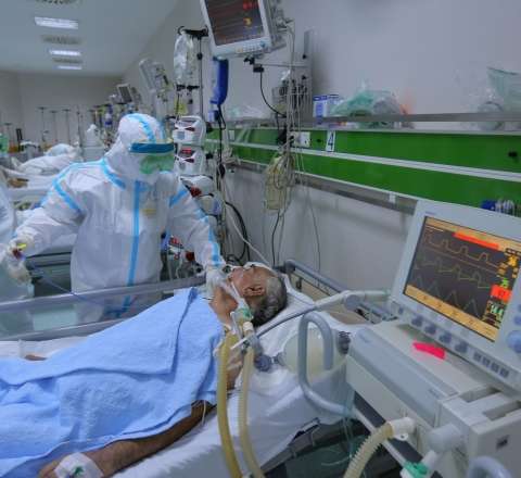 Narkotikə bükümlərini udan şəxs xəstəxanada ÖLDÜ 