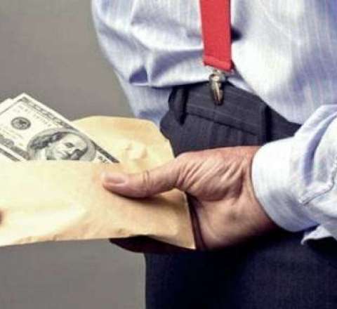 Dünyada korrupsiya artır – Son 10 ildə ən aşağı səviyyə 