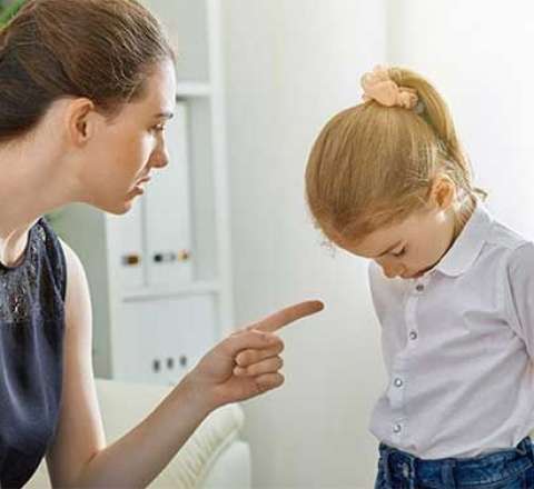 Azyaşlı qızını öldürən ana və sevgilisi 23 il sonra tutuldu 