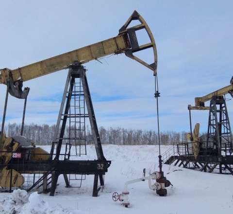 Rusiyada neft böhranı – İstehsal son 15 ilin minimumuna düşdü 