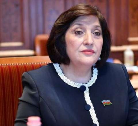 Spikerə ağır itki 