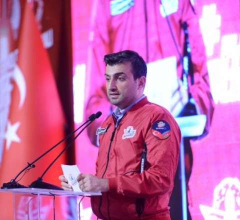 Səlcuq Bayraqdar yenə rekordu qırdı 
