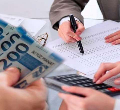 Dövlət büdcəsinin gəlirləri 17 milyard manatı ötdü 