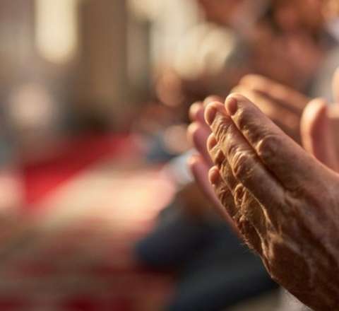 Təzəpir məscidində bayram namazı qılındı 