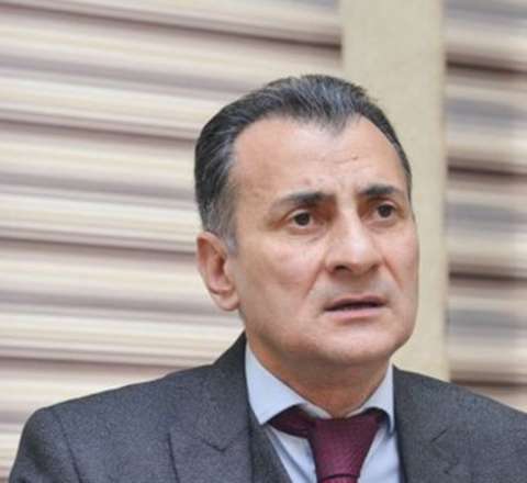 “Sosial şəbəkədə haqqımda yazılanların hamısını oxuyuram" - Mirşahin - VİDEO