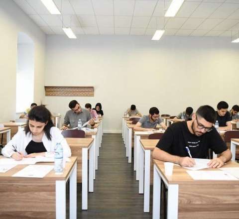 Bu universitetdə dərslər 4 gün olacaq 