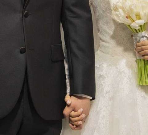 Qanunazidd toy: Bələdiyyə sədrinin bacısı uşaqları evləndilər 