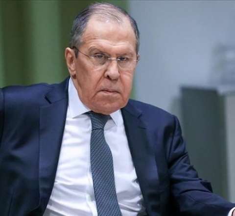Rusiya bu ölkədən çıxmayacaq - Lavrov 