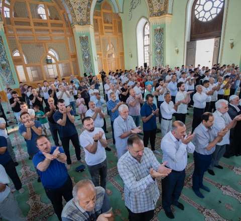 Bayram namazı nə vaxt qılınacaq? 