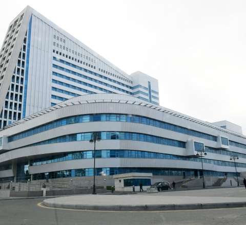 Hansı nazirlər Bakıda xəstəxanada yatır? 