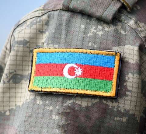 Hərbçimiz minaya düşdü 