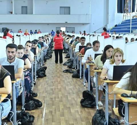 Azərbaycan dili fənni üzrə imtahan keçirildi  
